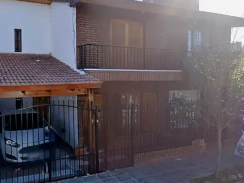 Depto Tipo Casa en Venta de 4 ambientes