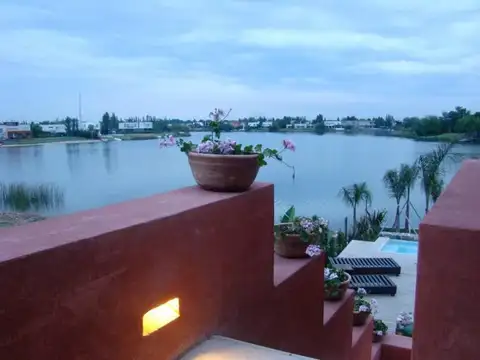 Casa en Venta en Santa Barbara, USD 1.890.000