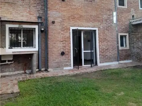 Departamento en Alquiler con 2 cocheras