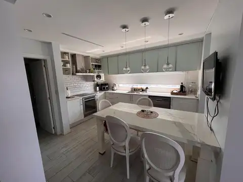 Departamento en Venta de 6 ambientes