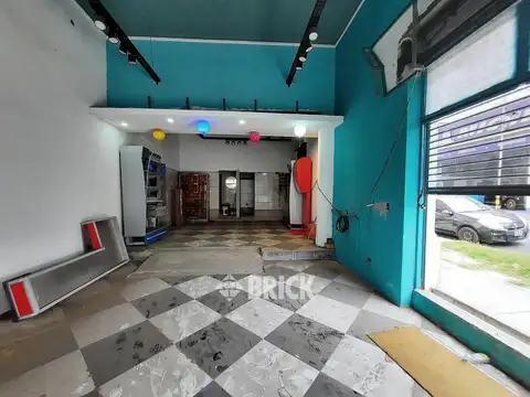 Local en Venta en Lanus, USD 165.000
