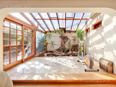 Casa 5 dormitorios - Alberdi