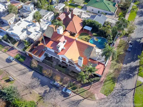 Casa en Venta en Alberdi, USD 590.000