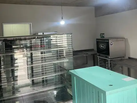 Local en Venta en Villa Luro, USD 75.000