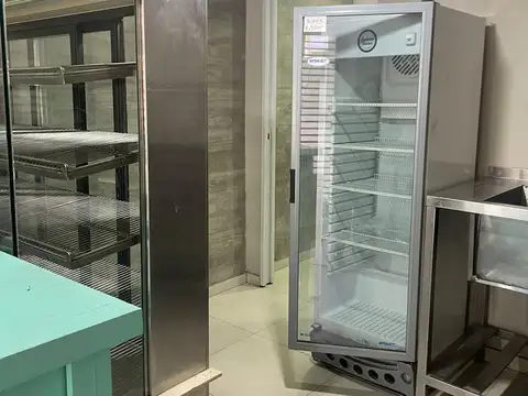 Local en venta en Villa Luro.