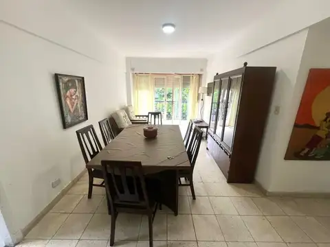 AV COLON 2300