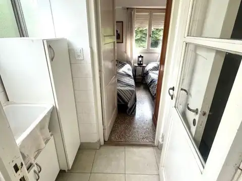 AV COLON 2300, Piso 1