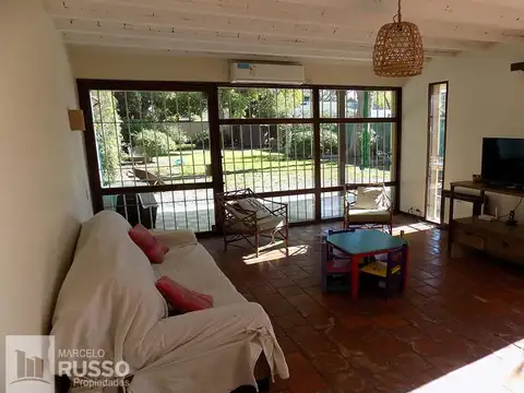 Casa en Venta en Hurlingham, USD 360.000