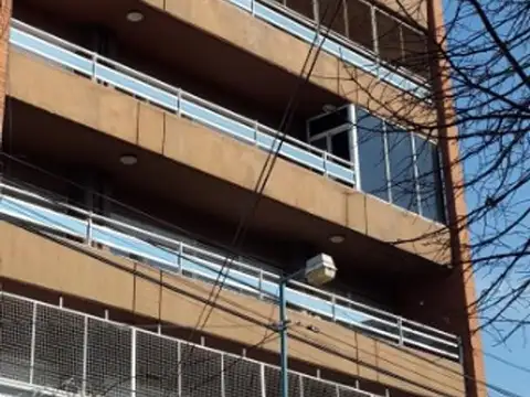 Las Heras 35 , Piso 7