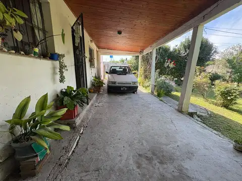 Casa con Departamento en Venta en Victoria, Entre Rios.