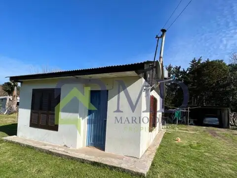 Terreno con pequeña casa en Tomás Jofré