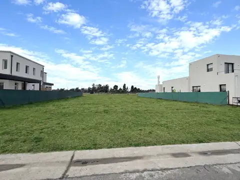 LOTE TERRENO INTERNO BARRIO VILLAGE JOVEN B.VISTA