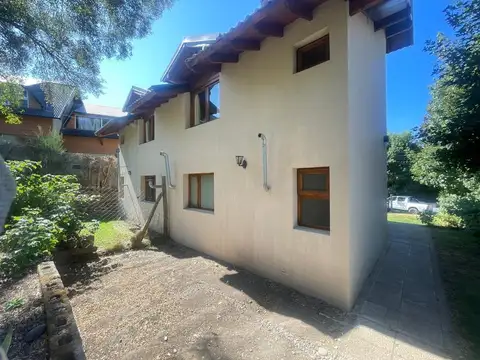 Depto Tipo Casa en Venta con 2 cocheras