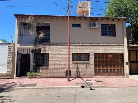 Casa en Venta en Dorrego, Guaymallén, Mendoza