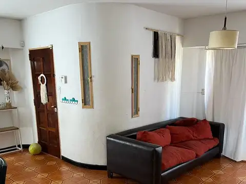 Casa - Venta - Argentina, La Matanza - REPUBLICA DE CHILE 3000