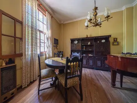 Casa 5 ambientes con 1 baño