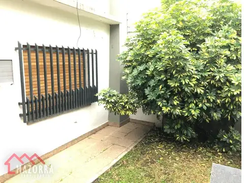 Avenida Eva Perón 4281