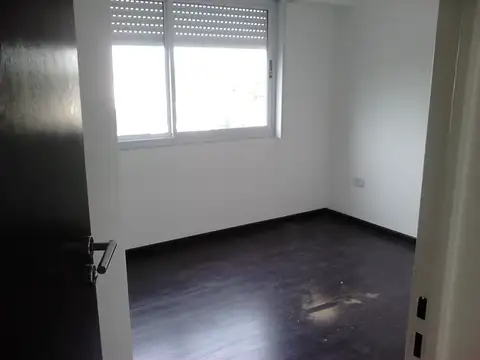 Departamento en Alquiler en Haedo, $ 600.000