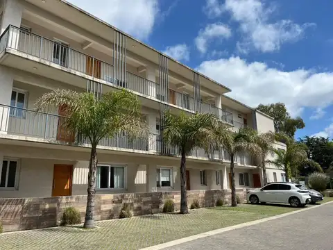 LOFT DEPTO EN VENTA EN SARAVI VILLAGE, PILAR KM 47