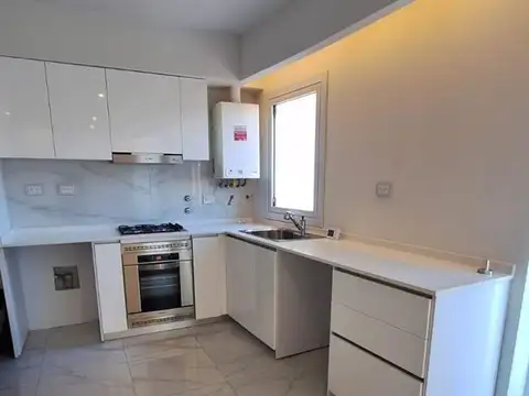 Departamento en Alquiler con 1 cochera