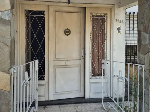 Casa en Venta- Pje. Fhur 1547