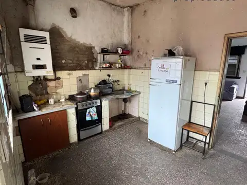 Casa 3 ambientes con 1 baño