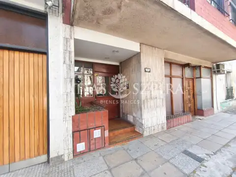 25 de Mayo 100, Piso PB