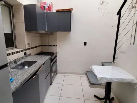 Depto Tipo Casa en Venta de 4 dormitorios
