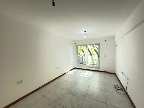 Moderno monoambiente en Echesortu. Electrico.