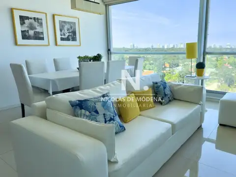 En venta apartamento de 4 habitaciones, con una hermosa vista en Mansa, Punta del Este