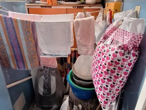 VENTA DEPARTAMENTO TRES AMBIENTES SAN MARTIN CENTRO