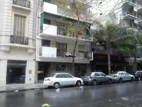 Departamento en Alquiler en Recoleta, $ 550.000