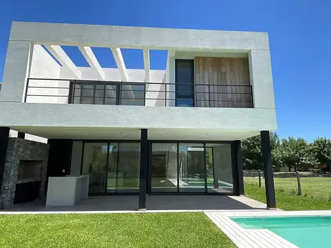 Casa  en Venta en Castaños, Nordelta, Tigre