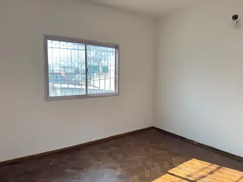 Pje. Español 5463 P.A