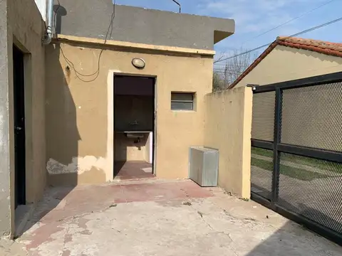Departamento en Alquiler con 1 cocheras
