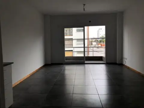 Departamento en Alquiler con 1 cochera