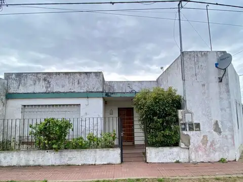 Casa Apta Credito - Barrio Lanusse, Luján