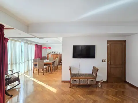 Departamento en Venta de 5 ambientes