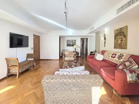Departamento en Venta de 4 dormitorios