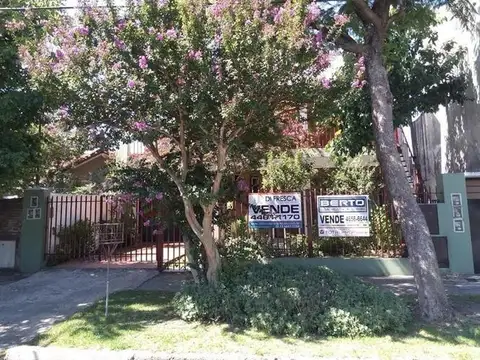 INMUEBLE IDEAL 2 FAMILIAS EN 2 PLANTAS