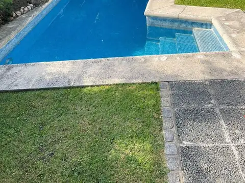 Casa en Venta en Bernal, USD 390.000