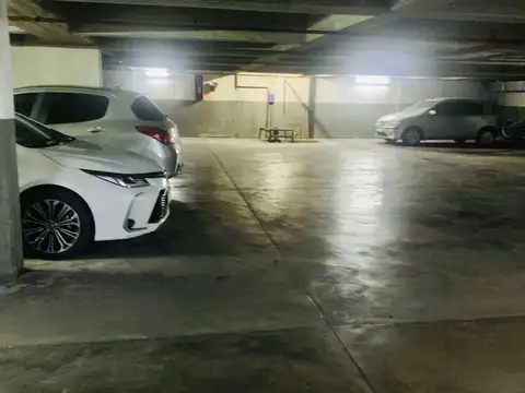 COCHERA CUBIERTA EN BELGRANO