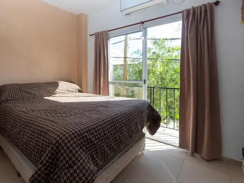 Depto Tipo Casa 3 ambientes con 1 baño