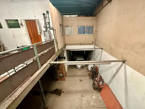 Galpon en Venta en Avellaneda, USD 227.000