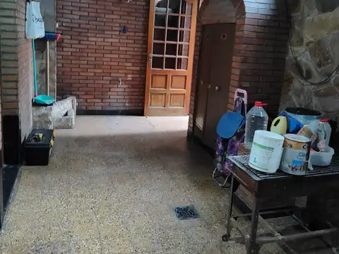 Casa en Alquiler en Echesortu, $ 1.200.000