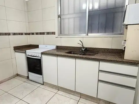 Av. San Martin 1700, Piso 1