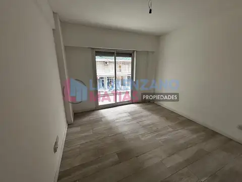 Departamento en Venta en Villa del Parque, USD 275.000