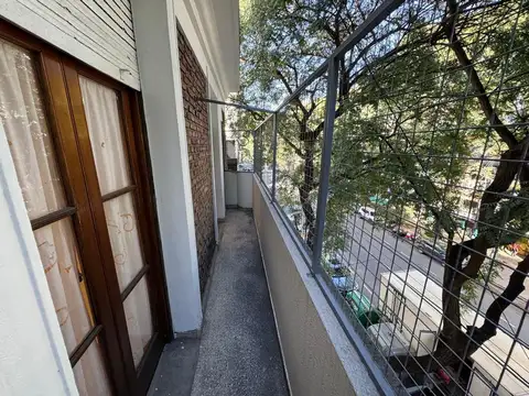 Depto Tipo Casa en Venta 66 años