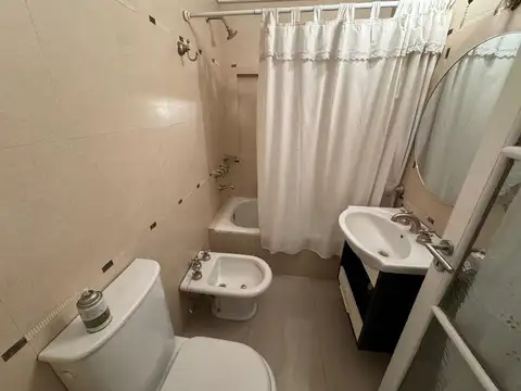 Depto Tipo Casa 3 ambientes con 1 baño