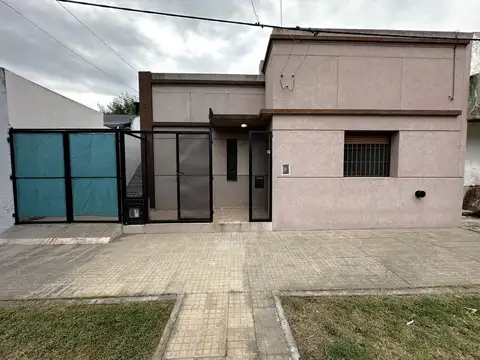 Casa 2 dormitorios - Zona 528 y 116